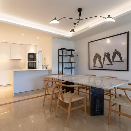 Lujoso Apartamento Con Piscina En Paseo Maritimo Marbella Exterior photo